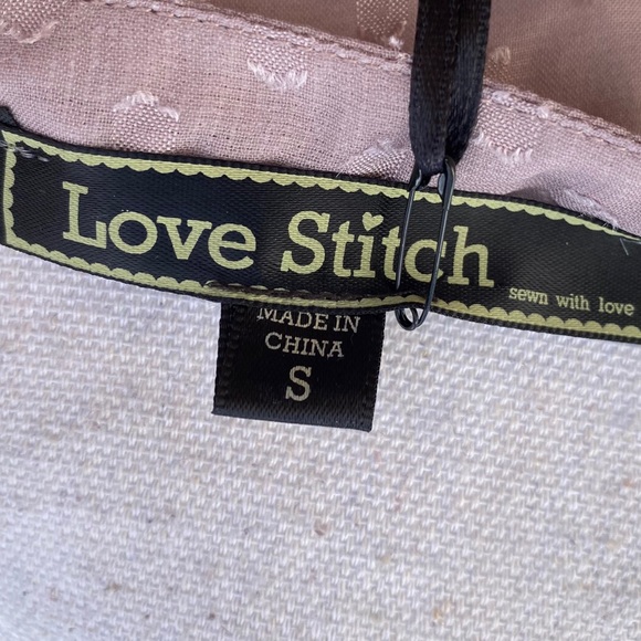 NWT Love Stitch Woman's geometric purple tops S - Picture 6 of 10